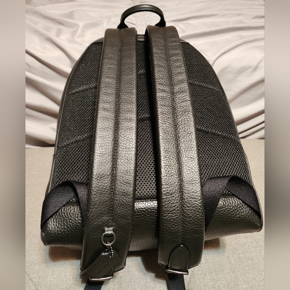 Coach Backpack - Picture 5 of 7